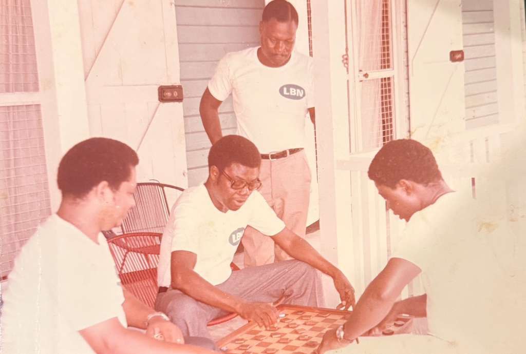 A friendly game of draughts